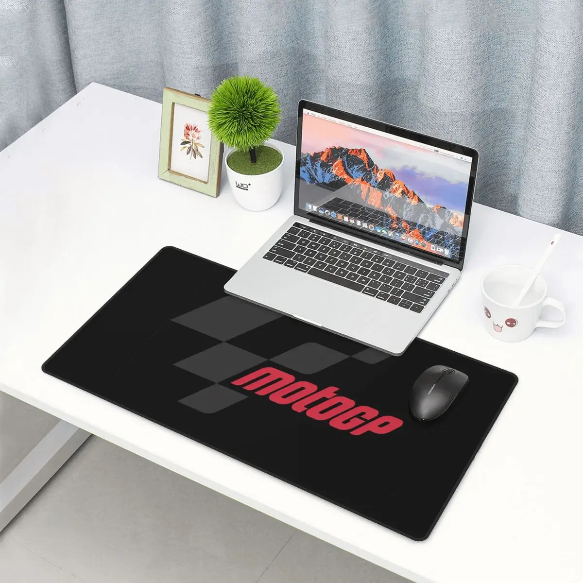 Large Mouse Pad Moto GP Logo E - Gaming Accessories Logo 评论和价格